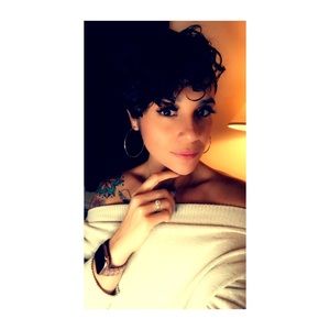 Meet your Posher, Melissa